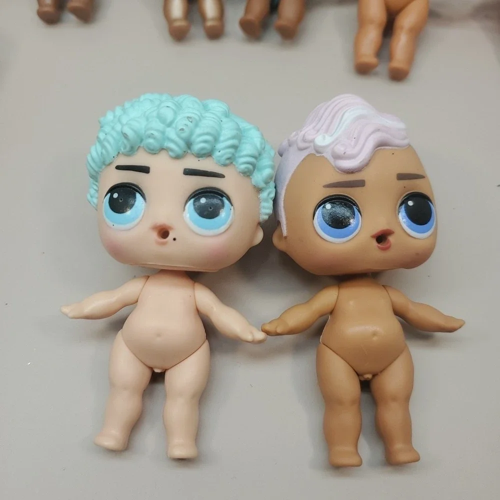 Large‎ LOL SURPRISE Lot Of 21 Dolls & Babies